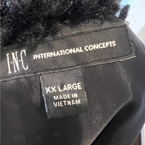 Womens INC vest - Picture 4 of 6